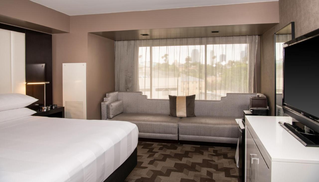 Hotel Beverly Hills Marriott