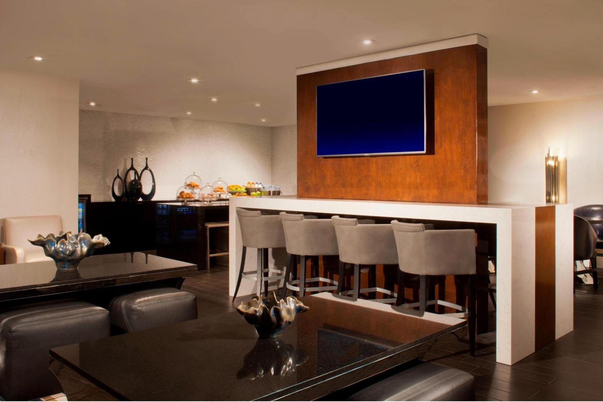 Hotel Beverly Hills Marriott Los Ángeles