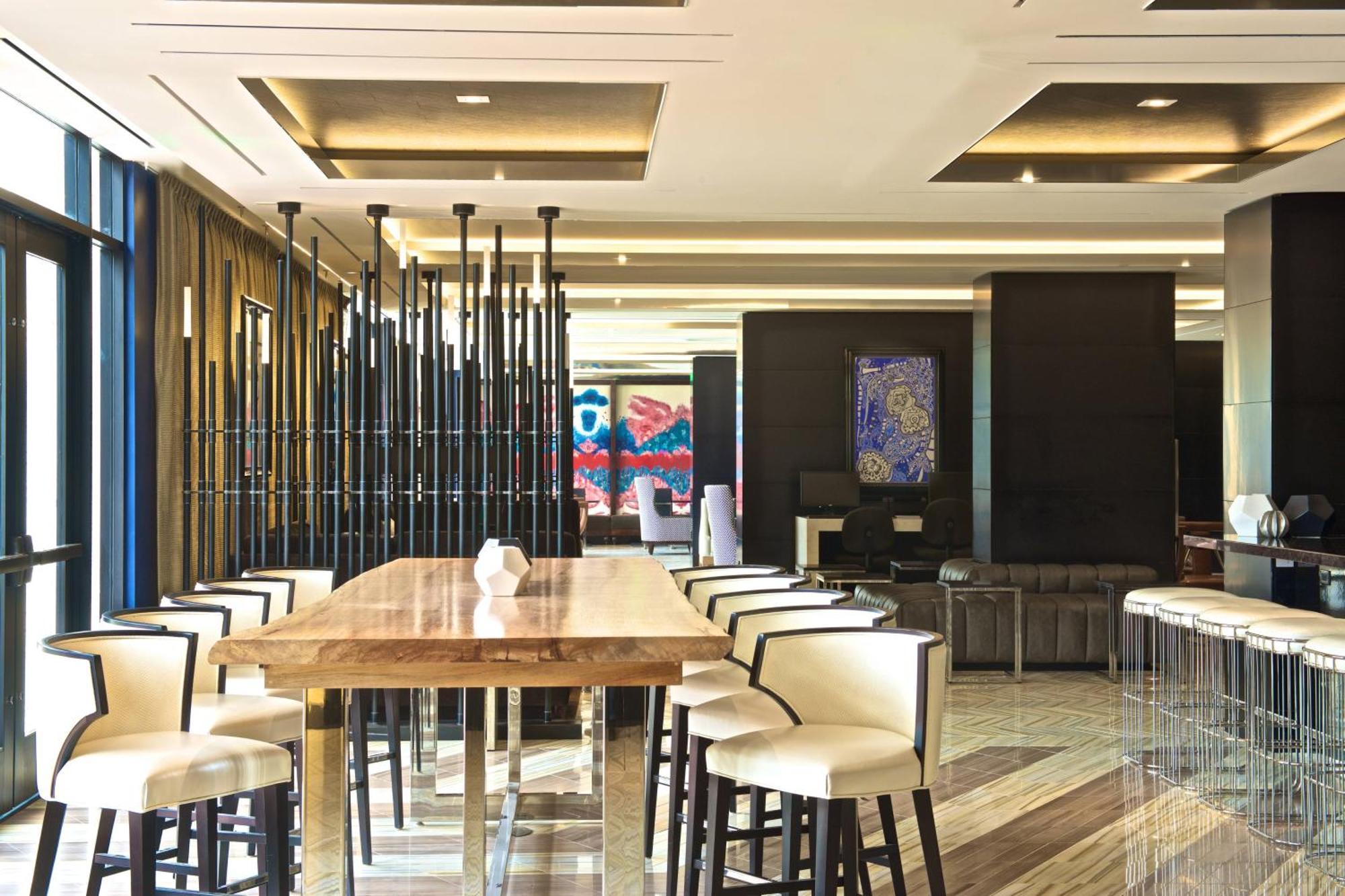 Beverly Hills Marriott Hotel