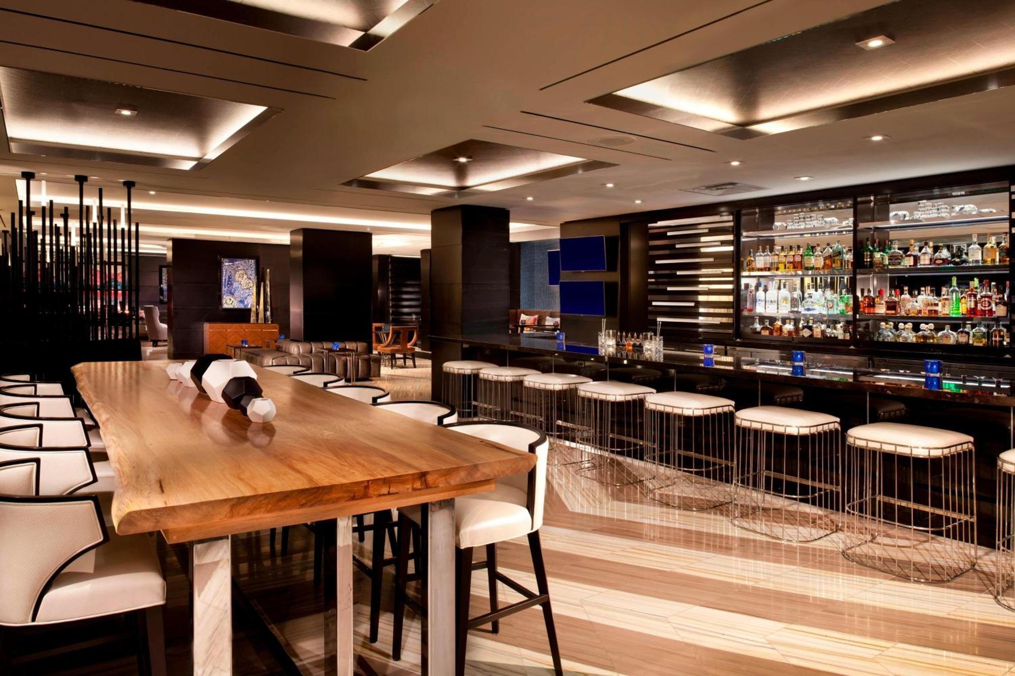 Beverly Hills Marriott Hotel