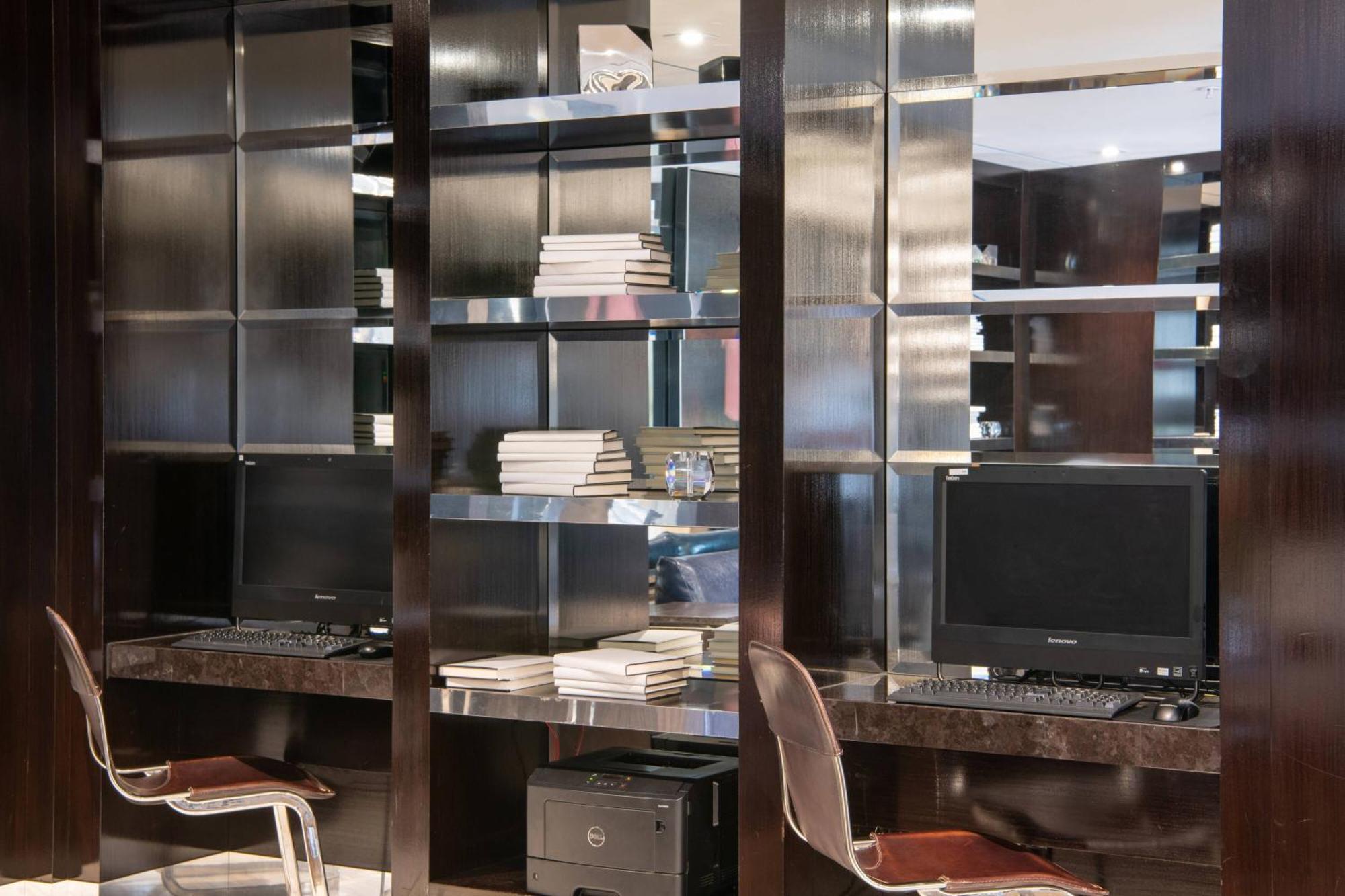 Hotel Beverly Hills Marriott Los Ángeles