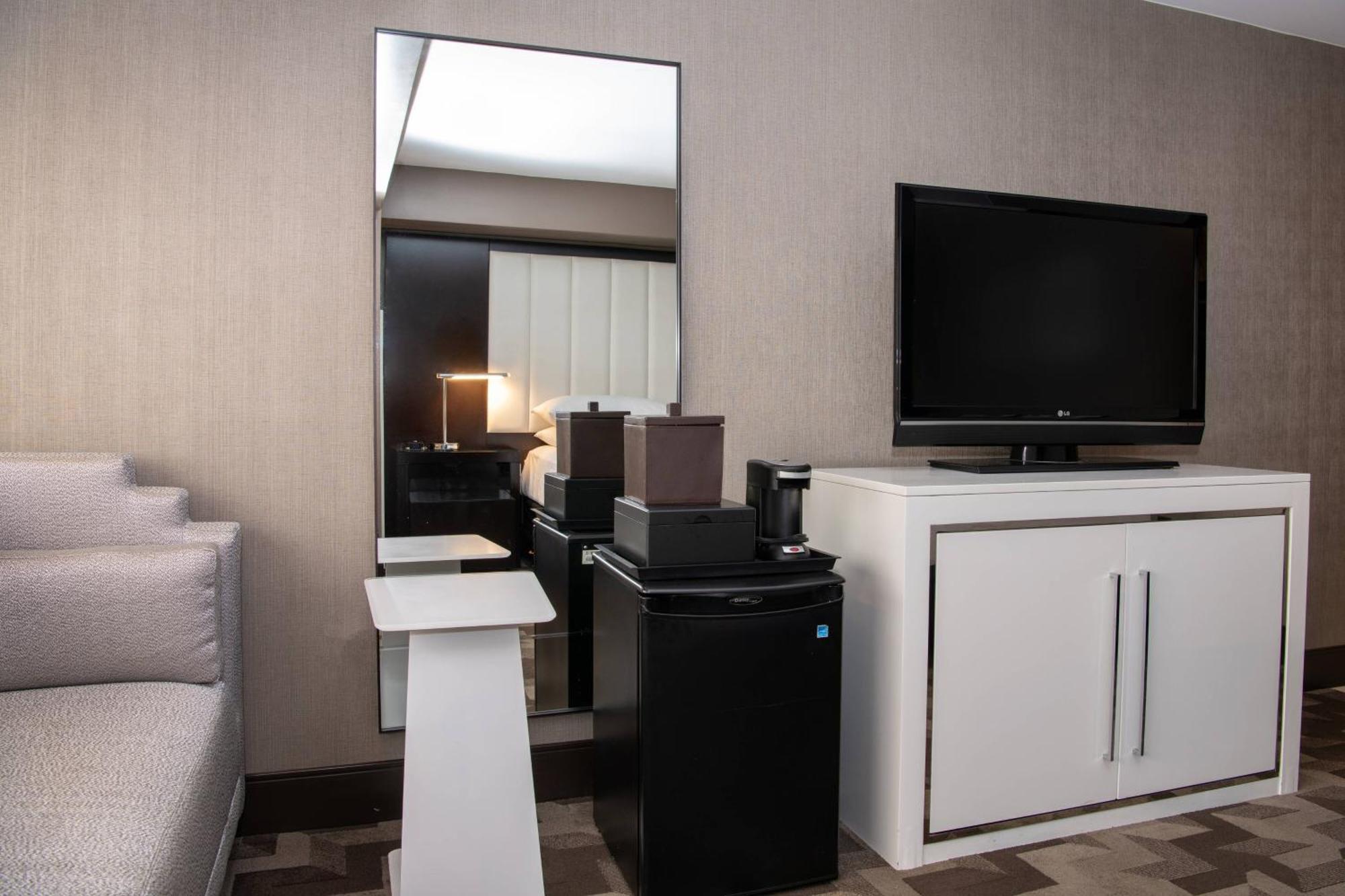 Hotel Beverly Hills Marriott