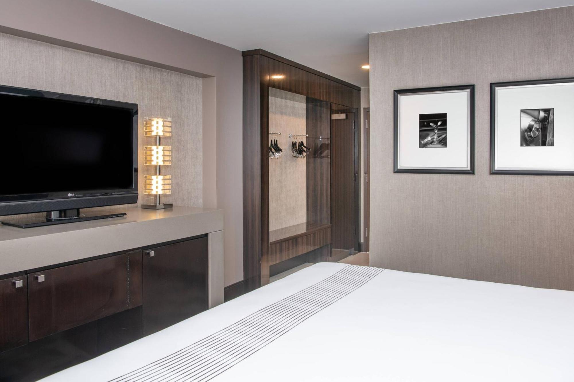 Hotel Beverly Hills Marriott