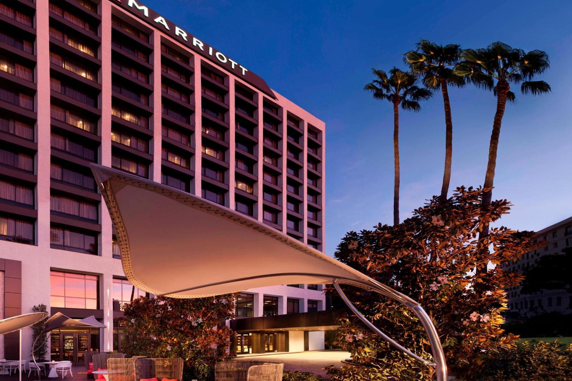 Hotel Beverly Hills Marriott