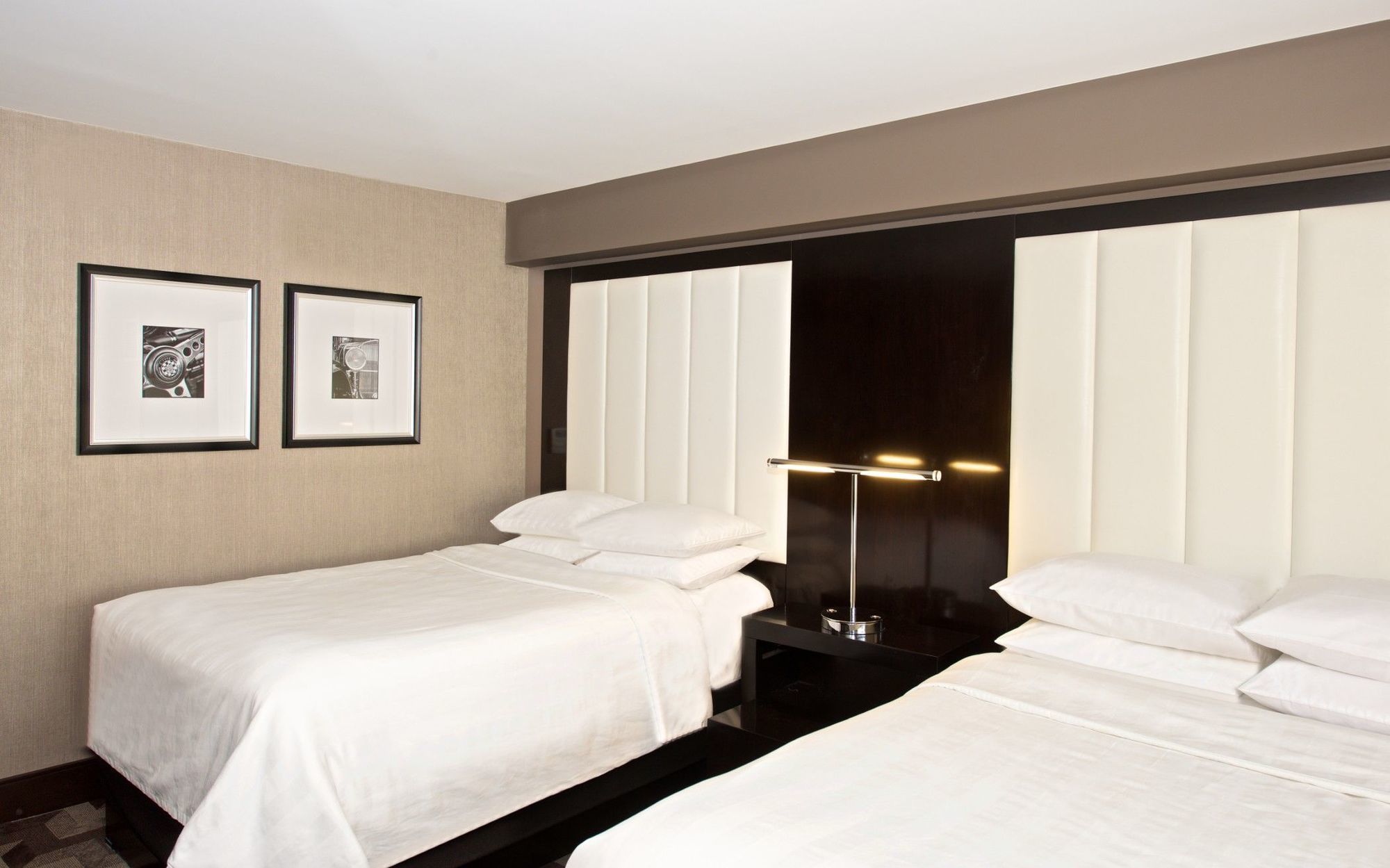 Hotel Beverly Hills Marriott